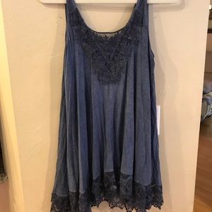 Knox Rose tank